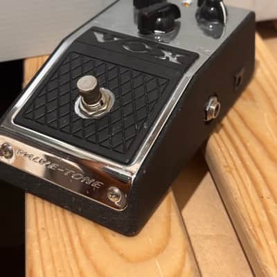 Vox V810 Valve-Tone 1997 - 2000 - Chrome image 5
