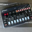 Roland J-6 AIRA Compact Chord Synthesizer 2022 - Present - Black