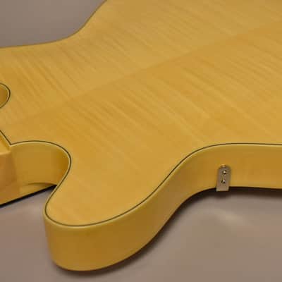 Guild Starfire IV Natural Finish w/OHSC image 12