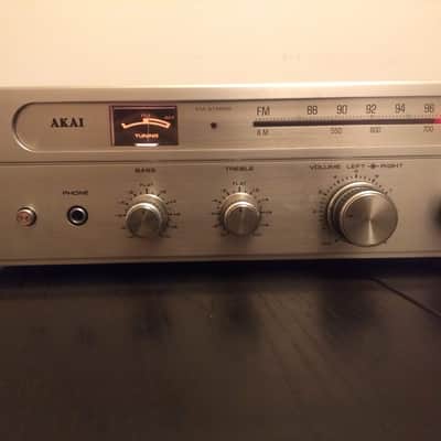Akai AA-810 Vintage Stereo Receiver / Amplifier image 3