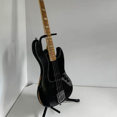 Fender Jazz Bass 3-Bolt with Maple Fretboard 1976 - Black image 20