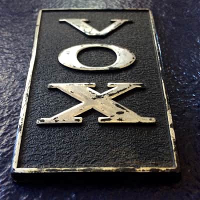 GENUINE VINTAGE VOX TRAPEZOID LOGO BADGE FROM THE 60'S - GOOD CONDITION image 2