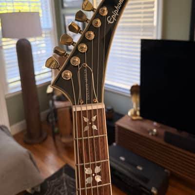 Epiphone Explorer Artisan w/ Lace Sensor Dragonauts image 2