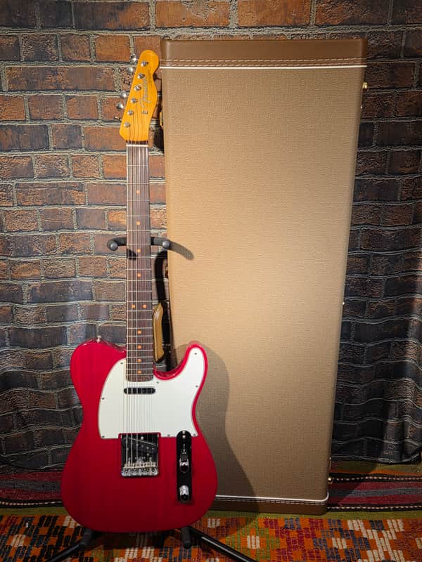 Fender 2024 American Vintage II '63 Telecaster Crimson Red Transparent w/ OHSC & CoA