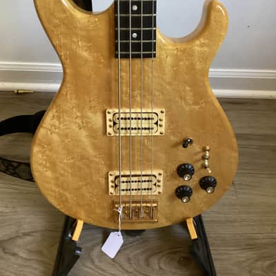 Vintage Early 1980s USA Carvin LB-50 Stereo 4 String Bass Guitar image 7