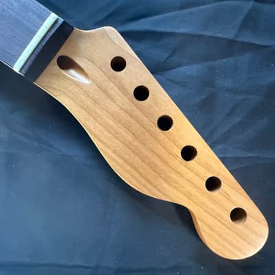 BMC Guitar Neck Tele® Telecaster® 22 Fret Roasted Maple With Rosewood Fingerboard Nitro Lacquer Rounded Fret Ends 2025 - 9.5 Radius   [TN108] image 2