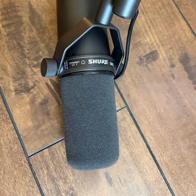 Shure SM7B Cardioid Dynamic Microphone SM 7B image 4