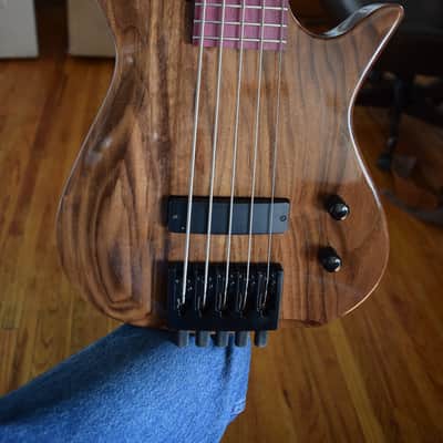 Kiesel Zeus Bass, 5 string ZB5 model , 2018 , exotic wood build, Outstanding condition & tone image 12