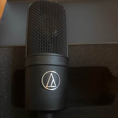 Audio-Technica AT4040 Large Diaphragm Cardioid Condenser Microphone 2010s - Black image 2