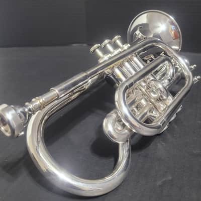Getzen Capri 580S Cornet  ,2 Mouthpieces & soft case  .1980-1985 - Silver plated image 10