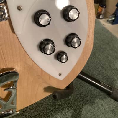 2003 Rickenbacker 360 - Mapleglo image 5
