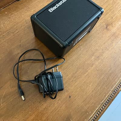 Blackstar Fly 3 3-Watt 1x3" Battery-Powered Mini Guitar Combo 2014 - Present - Black image 3