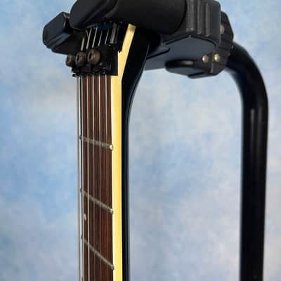 Edwards by ESP EC-105V Penicillin's Chisato Artist Model Flying V Made in Japan - 1990's image 12
