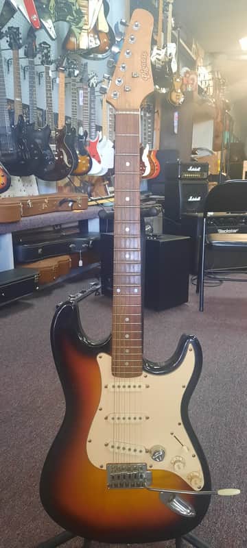 Pignose Stratocaster Electric Guitar Burst RARE ***FREE SHIPPING*** image 1