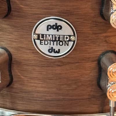 PDP by DW Limited Edition Snare Drum 8 x 14" 20 Ply Maple/Walnut 10 Lugs image 2