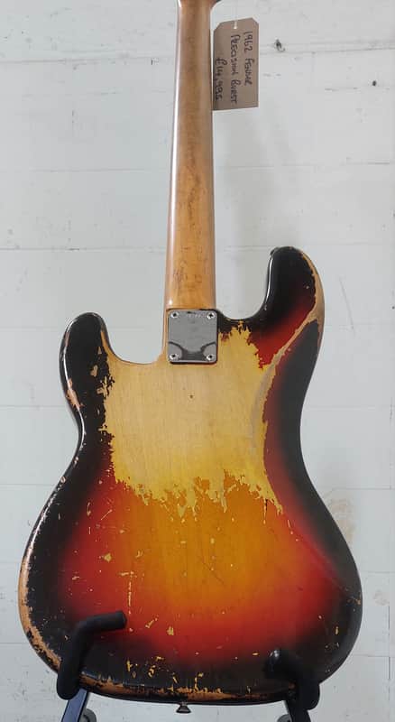 Fender Precision Bass with rosewood fretboard 1962 - Very Good