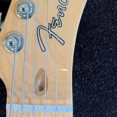 Fender American Deluxe Telecaster 2011 - 60th Anniversary Edition - Butterscotch Blonde | Ash Body | Maple Fingerboard image 6