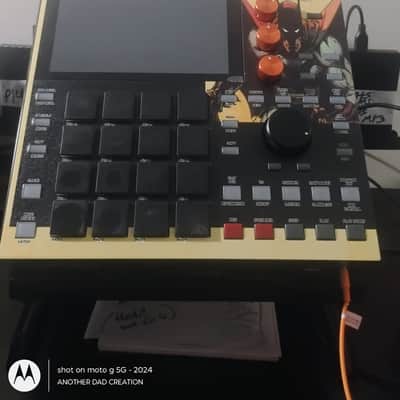 Akai MPC One Standalone MIDI Sequencer 2020 - Present - Black image 5
