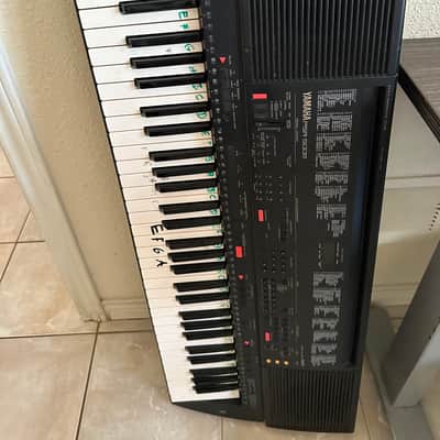 Yamaha PSR-500M 2000s DFW pickup no power cord