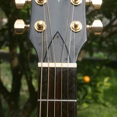 Yairi KYF-2 CTM Electric Acoustic Guitar Figured Maple Top with Fishman Presys Pickup System 2014 - Transparet Blue+Yairi Hard Case plus more extras image 6