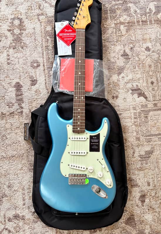 Fender Vintera II Road Worn '60s Stratocaster 2024 - 2026 - Lake Placid Blue image 1