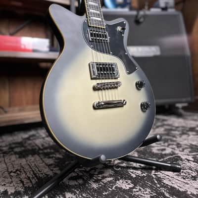 GCI (God City Instruments) Craftsman Series 2 - Aged Silverburst image 3