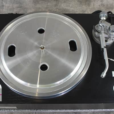 YAMAHA GT-750 Direct Drive Record Player Turntable in Very Good Condition image 7