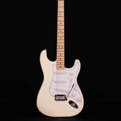 Fender Standard Stratocaster, Maple FB, Olympic White image 5