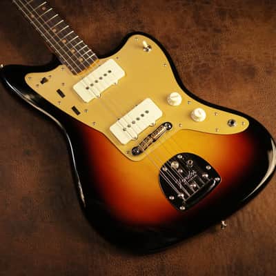 Fender Custom Shop 1962 Jazzmaster NOS in Wide Fade 3-tone Sunburst