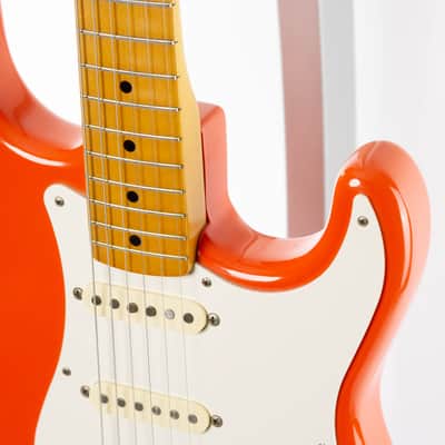 Squier Hank Marvin Stratocaster 1991 Fiesta Red image 8
