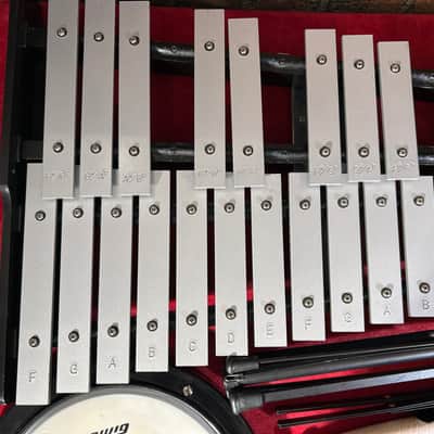 Ludwig M652RBR Musser Student Bell, Practice Pad, & Music Stand Kit W/Rolling Bag 2010s - Standard image 2