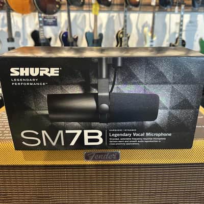 Shure SM7B Professional Dynamic Microphone (Pre-Owned) image 2