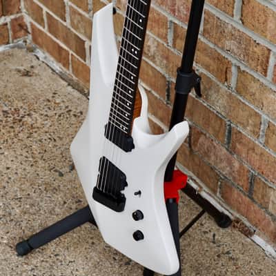 Ernie Ball Music Man Kaizen Chalk White image 4