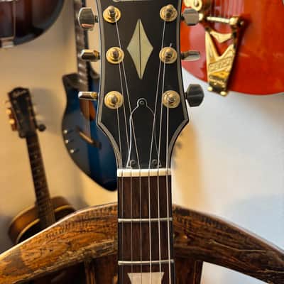 Columbus Les Paul  1970 - White left image 2
