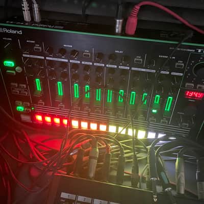 Roland AIRA TR-8 Rhythm Performer Drum Machine 2014 - Present - Black image 2