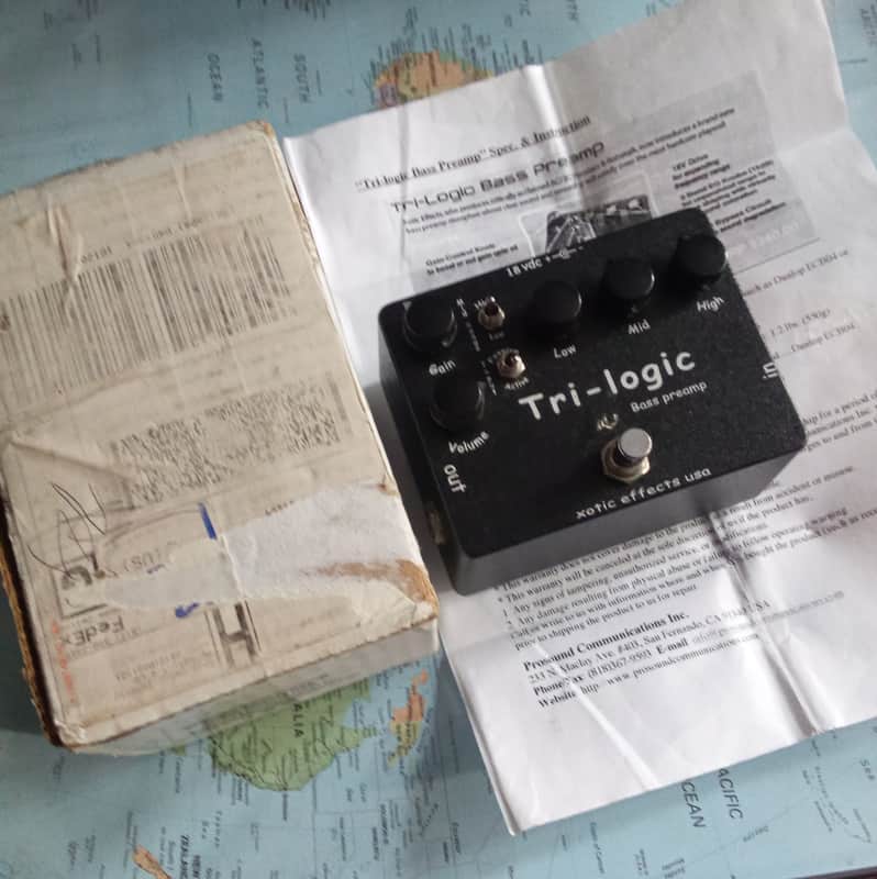 E.W.S. Tri-Logic Bass Preamp 3