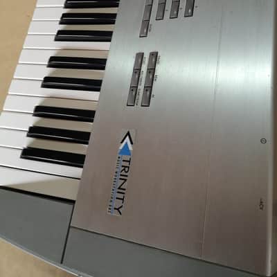 Korg Korg Trinity 61 / Synthonia Library image 6