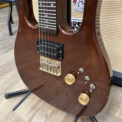 Hondo II HP-1081 Longhorn Guitarlin 31 Frets 1980 - Walnut image 3