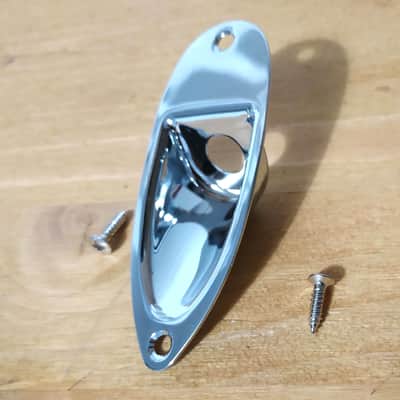 Stratocaster Chrome Jack Plate + 2 screws image 3