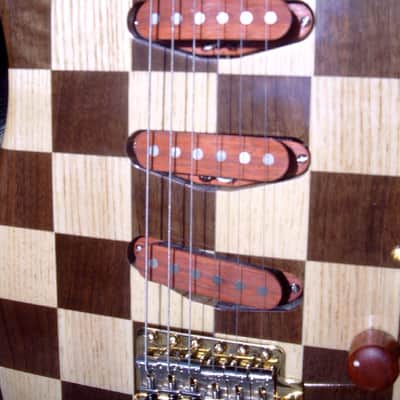 Woody Woodcasters #0025 "Checkercaster" w/ case image 3