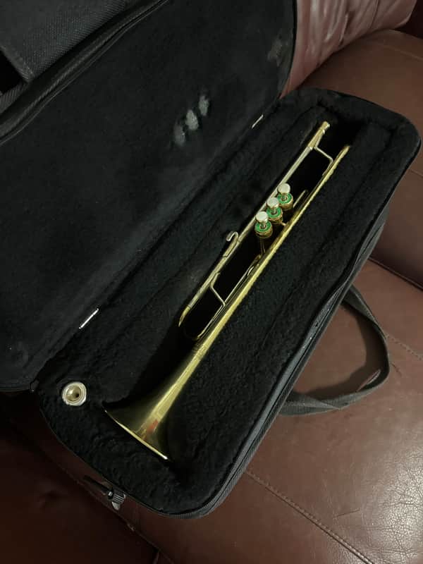 Getzen 300 Bb Trumpet SN K69892 image 1