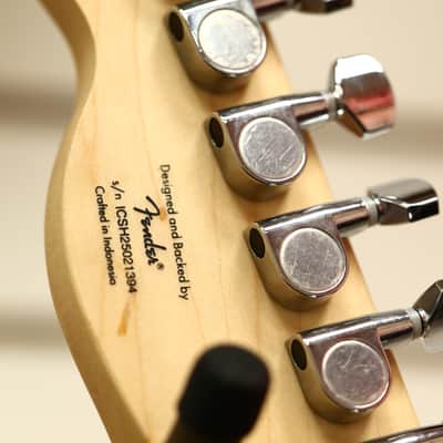 Squier Affinity Telecaster 2025 - 3-Tone Sunburst image 4