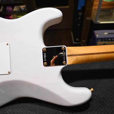 Fender Limited Edition American Vintage II 1957 Stratocaster - White Blonde #7911 image 9