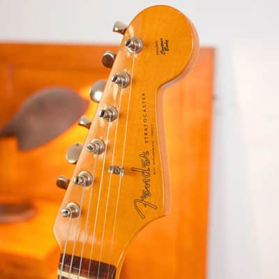 Fender ‘60s Reissue Stratocaster 1999 image 4