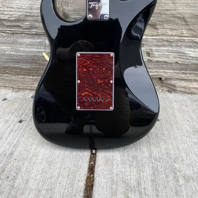 Tagima TG-530: Black w/Maple image 4
