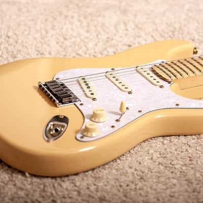 Malmsteen Inspired Stratocaster with Modern 12" Radius Scalloped Neck image 11