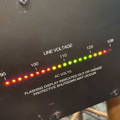 Furman balanced power isolation transformer IT-1230 2000 Black image 3