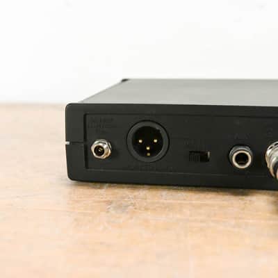 Shure ULXS14 Bodypack Wireless System - G3 Band (NO POWER SUPPLY) CG0141E image 6