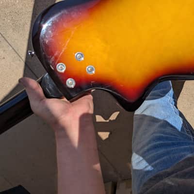 Airline Twin Tone - sunburst image 3