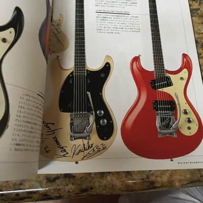 Vintage Guitar Books Rittor Music: Guitar Graphic Vol 2, Fender Strat 40th Anniversary FREE SHIPPING image 4